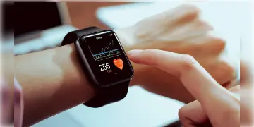 Read more about - Smart Watch and Health | ঘন্টার পর ঘন্টা হাতে পরে রয়েছেন স্মার্ট ওয়াচ? অজান্তেই স্বাস্থ্যের ক্ষতি করছেন না তো?