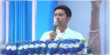 Read more about - সামশেরগঞ্জের উপনির্বাচনের প্রচারে অভিষেকের নিশানায় কংগ্রেস