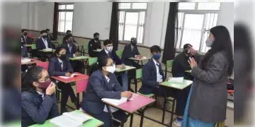 Read more about - New Education Rule | চার বছরে অনার্স কোর্সের পর এবার দশম শ্রেণীর পাঠ্যসূচি থেকে বাদ পিরিওডিক টেবল, গণতন্ত্রের মত বিষয়!