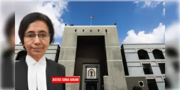 Read more about - Gujrat CJ: ‘মাই লর্ড, ইয়োর অনার নয়, স্যার বলুন’, নয়া নজির গড়লেন প্রধান বিচারপতি সনিয়া