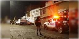 Read more about - Mexico | উৎসবের আবহে মেক্সিকোয় খোলা রাস্তায় চললো গুলি, আহত ২০ জন স্থানীয়, মৃত ১৩