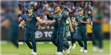 Read more about - IND vs AUS T20 | ফের ছন্দপতন, মেলবোর্নে ভারতকে চার উইকেটে হারালো অস্ট্রেলিয়া