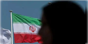 Read more about - Israel-Iran ceasefire | যুদ্ধবিরতির মাঝে ইরানে অবস্থিত ভারতীয়দের সতর্ক করলো ভারতীয় দূতাবাস