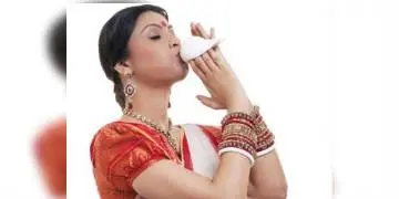 Read more about - করোনা আবহে 'ফুসফুস সুস্থ রাখতে রোজ শাঁখে ফুঁ দেওয়া ভাল', আসুন জানা যাক বৈজ্ঞানিক কারণ