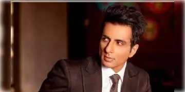 Read more about - প্রায় ২০ কোটি টাকা আয়কর ফাঁকি অভিনেতা সোনু সুদের, এমনটাই জানাল আয়কর দফতর