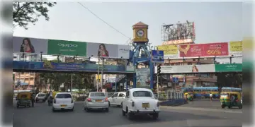 Read more about - Ultadanga | উল্টোডাঙা ফুটব্রিজে ঝুলন্ত অবস্থায় উদ্ধার যুবকের দেহ! নেপথ্যে বেকারত্ব ও বিচ্ছেদের জন্য মানসিক অবসাদ?