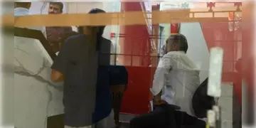 Read more about - Park Street | পার্ক স্ট্রিট হোটেল হত্যাকাণ্ডে নয়া মোড়, ওড়িশা থেকে গ্রেপ্তার ২ অভিযুক্ত!