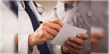 Read more about - পূর্ব বর্ধমানে স্বাস্থ্যসাথী কার্ড নিয়ে জটিলতার জেরে সমস্যায় পড়ল সাধারণ মানুষ