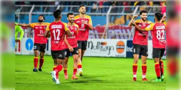 Read more about - East Bengal | AFC চ্যালেঞ্জ লিগের কোয়ার্টার ফাইনালে ইস্টবেঙ্গল!  ৩:২ গোলে জিতলো লাল হলু দল