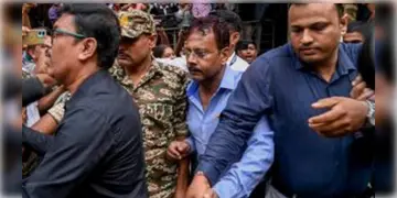 Read more about - G Kar Case | আরজি কর কান্ডের প্রায় ১০ মাস পর সন্দীপ-সহ মোট ৫ জনের বিরুদ্ধে চার্জ গঠন!