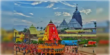 Read more about - Puri clash । পুরীর মন্দিরে রক্তারক্তি কান্ড! বাঙালি পর্যটকের সাথে দুর্ব্যবহারের জেরে মাথা ফাটল ওড়িশা পুলিশের