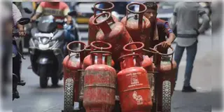 Read more about - LPG-Jet Fuel Price | কমলো বাণিজ্যিক গ্যাস-বিমানের জ্বালানির দাম, তবে অপরিবর্তিত ডোমেস্টিক LPGর দাম!