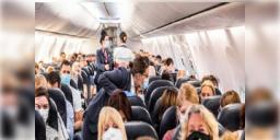 Read more about - মাঝ-আকাশে কোভিড পজিটিভ মহিলা যাত্রী! ৩ ঘণ্টার 'আইসোলেশন' বিমানের শৌচালয়ে!